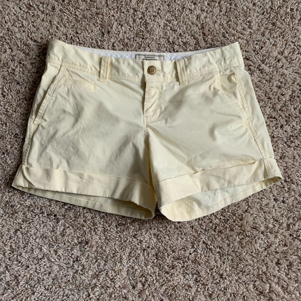 Old Navy Low Rise Short